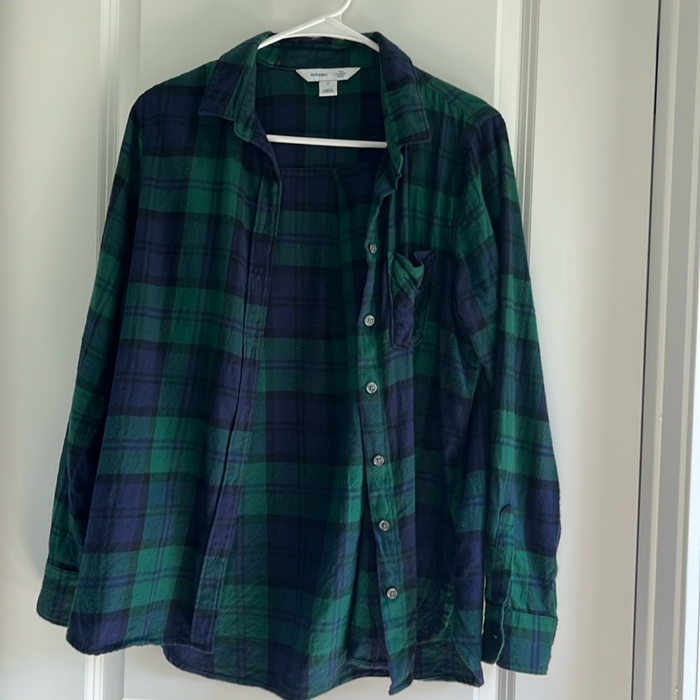 Old navy blue/green flannel button down. Medium